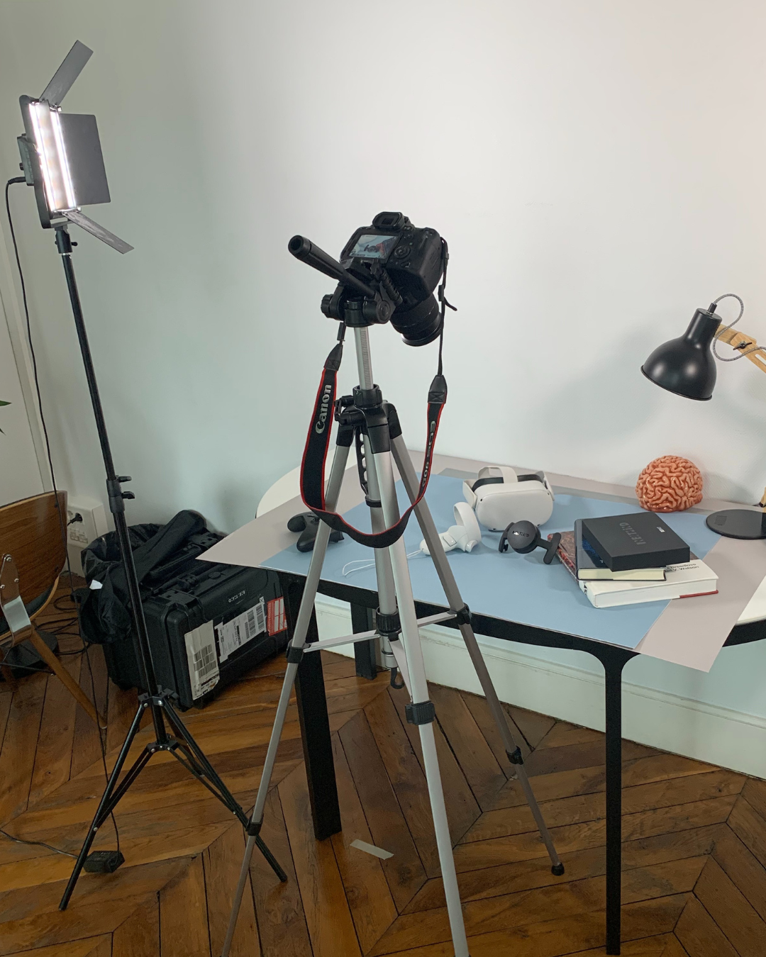 Behind-the-scenes content production for NextMind 1